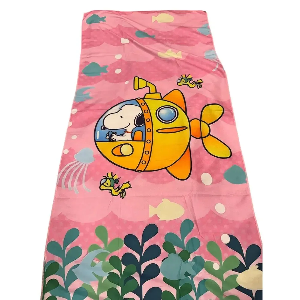 Snoopy in a submarine beach towel